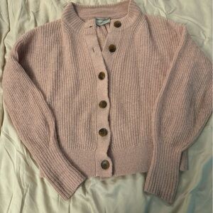 Everlane Puff Sleeve Fluffy Sweater